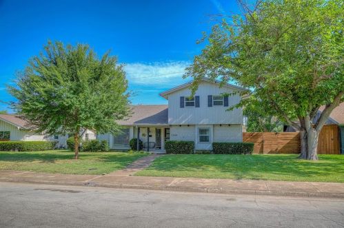 3249 Chapel Downs Dr, Dallas TX  75229-5836 exterior