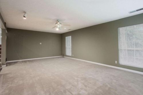 285 Glen Lake Dr, Atlanta GA  30327-4819 exterior