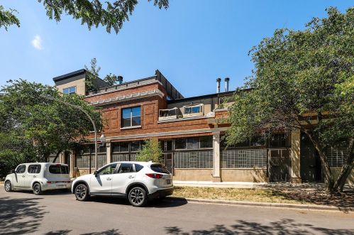 2220 Potomac Ave, Chicago, IL 60622-3029