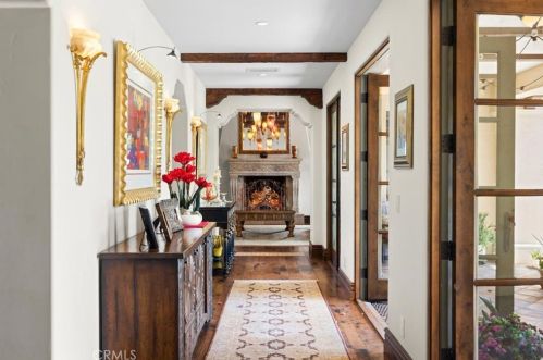 50 Golden Eagle, Irvine CA  92603-0308 exterior