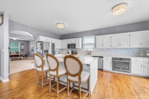 12813 Tipperary Ln, Plainfield, IL 60585-2846