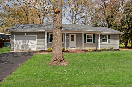 422 Glenwood Dr, Lacey, NJ 08731-4617