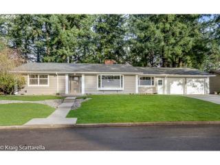 10925 Muirwood Dr, Portland, OR 97225-5220