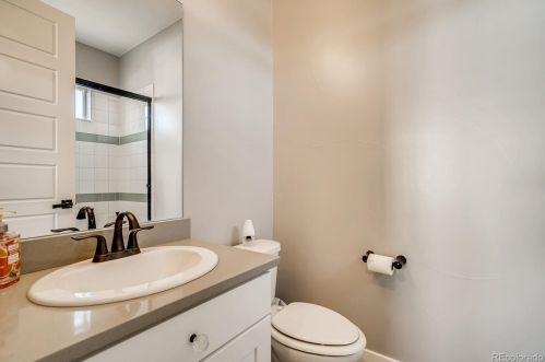 6832 133rd Ave, Denver CO 80602-8471 exterior