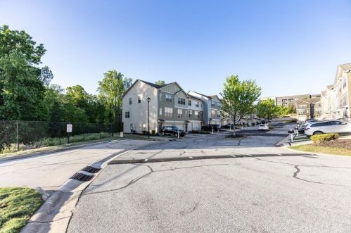 1704 Liberty Pkwy, Atlanta, GA 30318