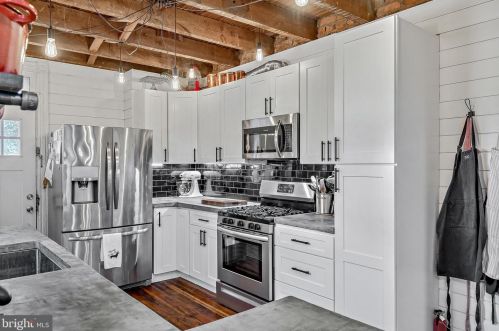 517 Juniata St, Lancaster PA  17602-4320 exterior