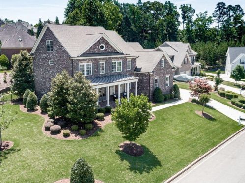 609 Baybrook Way, Holly Springs, GA 30115-8925
