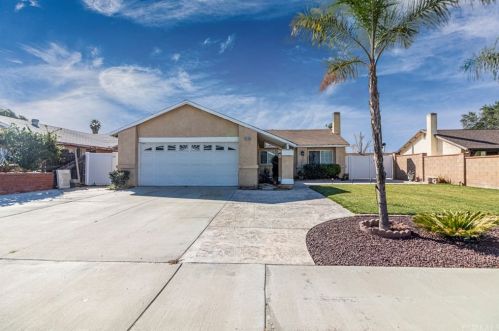 4182 Boise St, Riverside, CA 92501-1501