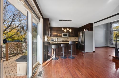 475 Savannah Ln, Lemont IL  60440-5089 exterior