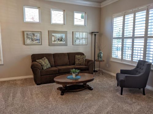 12108 Gold Bluff Ln, Rancho Cordova, CA 95670-4525