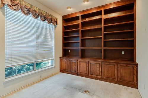 9025 Tyne Trl, Fort Worth TX  76118-7502 exterior