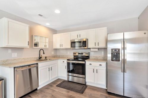 7871 Kalispell Cir, Englewood, CO 80112-4647