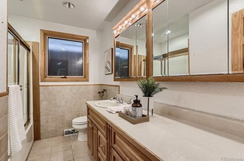 610 Buckley Way, Aurora CO  80011-4535 exterior