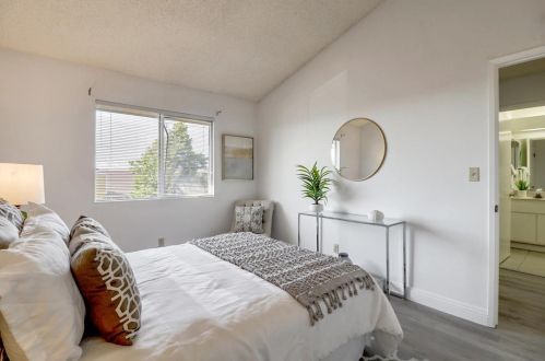 732 Sterling Dr, San Leandro CA 94578-4172 exterior