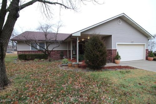 1913 35th St, Joplin, MO 64804-4221