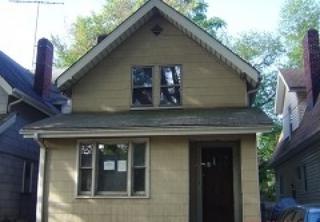 76 Franklin St, Bloomfield, NJ 07003-5712