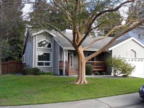 125 Rebecca Way, Folsom, CA 95630-4945