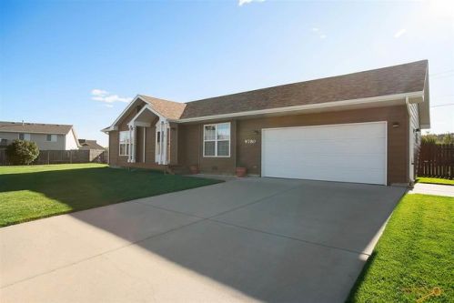 9780 Kingsbury Ct, Summerset, SD 57718-9299