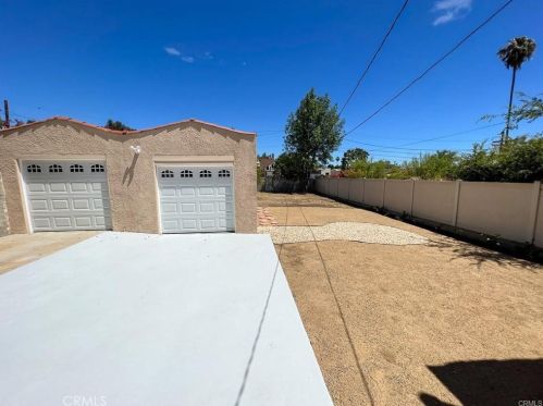 1336 Allen Ave, Glendale CA  91201-1106 exterior