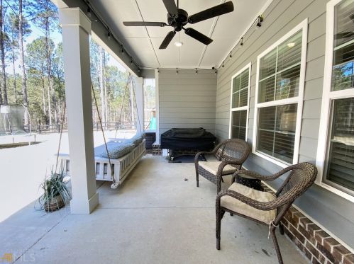 320 Thrash Rd, Lagrange GA  30241-8137 exterior