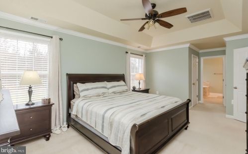 169 Colonial Dr, Charles Town WV 25414-4920 exterior