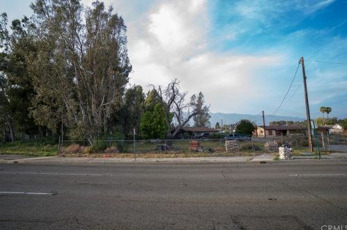 12656 Baseline Rd, Rancho Cucamonga, CA 91739-1848