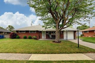 5225 Seaman Dr, Dayton, OH 45424-4367