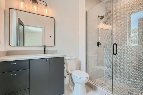 1064 Jasmine St, Denver CO  80220-4518 exterior