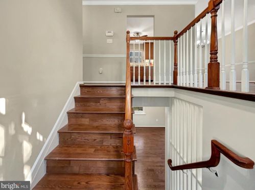 11926 Cotton Mill Dr, Woodbridge VA  22192-1508 exterior