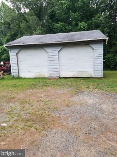 6 Paddock Ln, Fredericksburg, VA 22406-4032