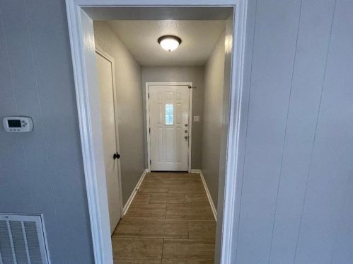 205 Swift St, Angleton TX  77515-3220 exterior