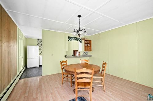5059 Arnold Rd, Duluth, MN 55803-9301