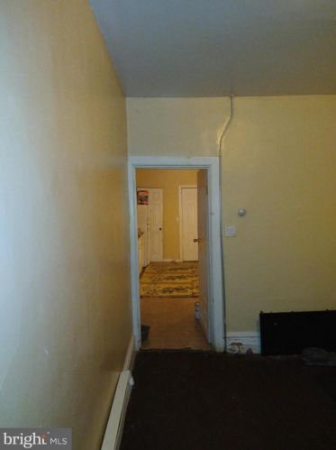 1630 Park St, Harrisburg, PA 17103-2336