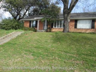 4359 Trail Lake Dr, Fort Worth TX  76109-5231 exterior