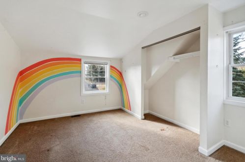 180 Clearview Ave, Trenton NJ  08619-1219 exterior