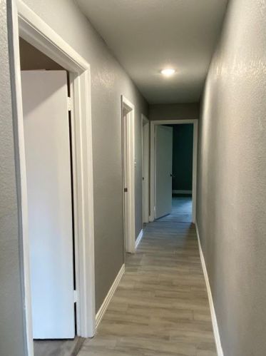 317 Hallmark Dr, Fort Worth TX  76134-3811 exterior