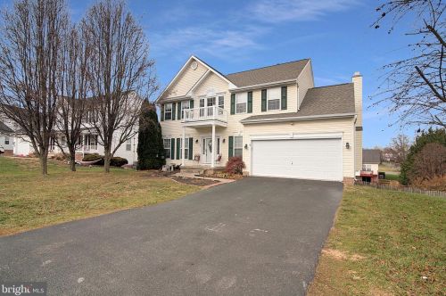 47 Spanish Bay Ct, Charles Town, WV 25414-3948