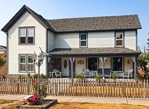 111 Gilman Ave, Bryant, WA 98223-1016