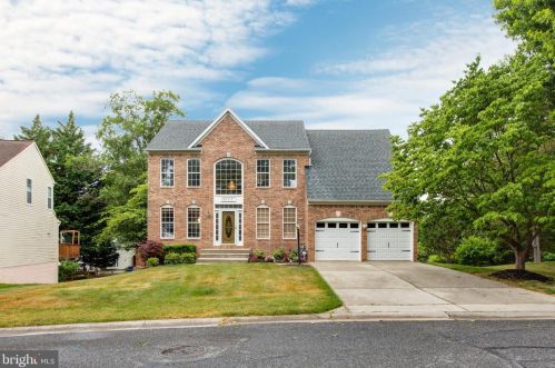 9222 Curtis Dr, Columbia, MD 21045-5279