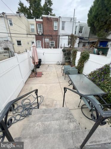 2840 16 St, Philadelphia PA  19145-4602 exterior