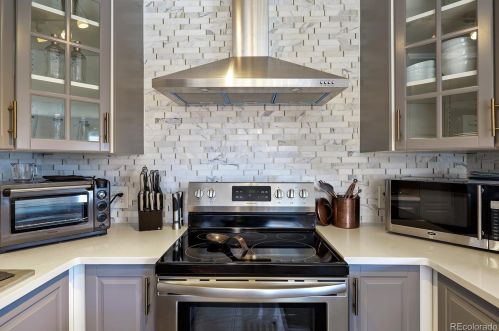 9613 57 Pl, Arvada CO  80002-2124 exterior
