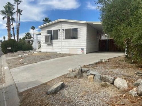 69350 Crestview Dr, Desert Hot Springs, CA 92241-8232