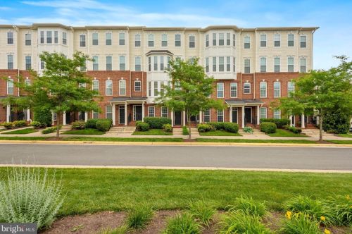 19179 Winmeade Dr, Leesburg, VA 20176-6520