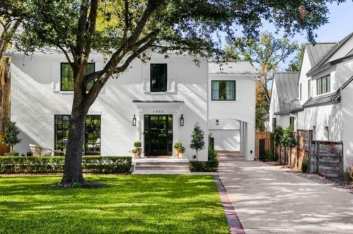 1900 Forest Trl, Austin, TX 78703-2928