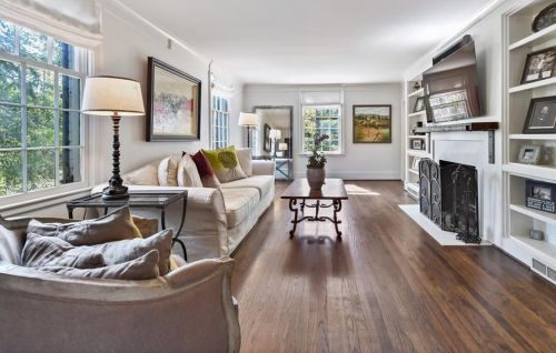 4238 Club Ln, Atlanta GA  30319-1140 exterior