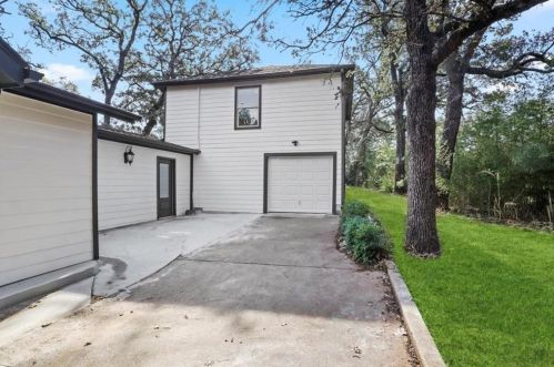 3030 Mecca St, Fort Worth TX  76119-3228 exterior