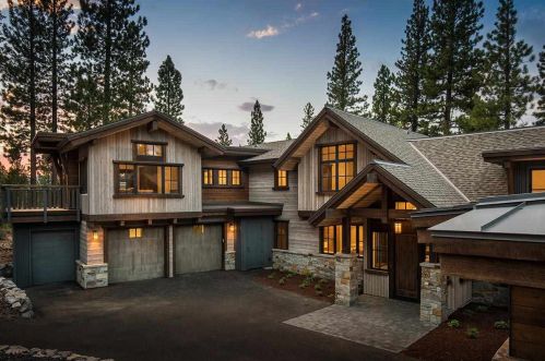 9512 Dunsmuir Way, Truckee, CA 96161