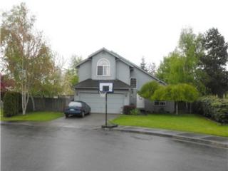6174 Evergreen Way, Ferndale, WA 98248-9686