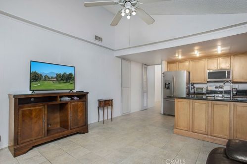 6041 Avenida Arbol, Anaheim CA  92807-3247 exterior