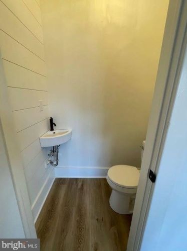 432 Ruby St, Lancaster PA  17603-5067 exterior